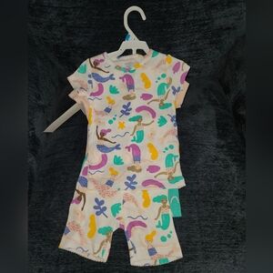 Carters (4) piece girls t shirt & shorts mermaid design size 24m